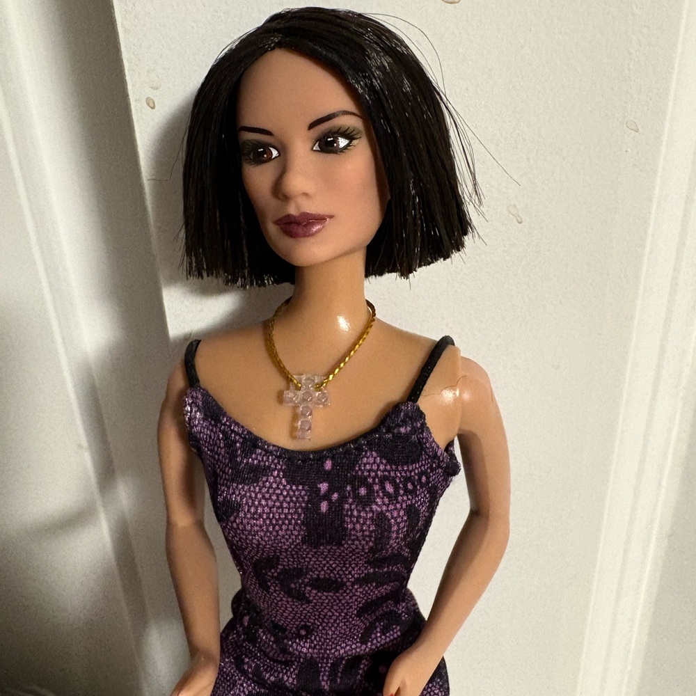 Mattel 1998 Spice Girls Posh Spice Victoria Adams Doll #23532 On Tour
